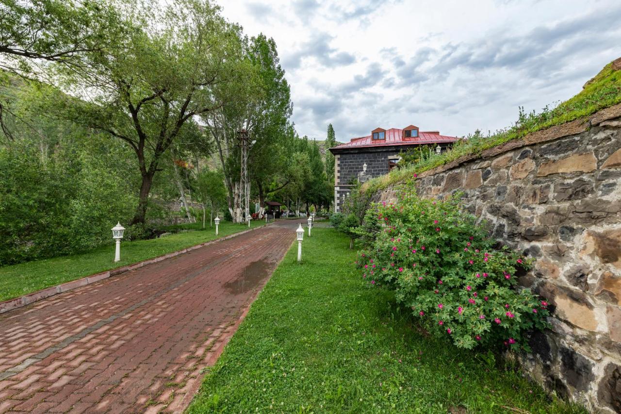 Hotel Katerina Sarayi 1877 Kars Eksteriør bilde